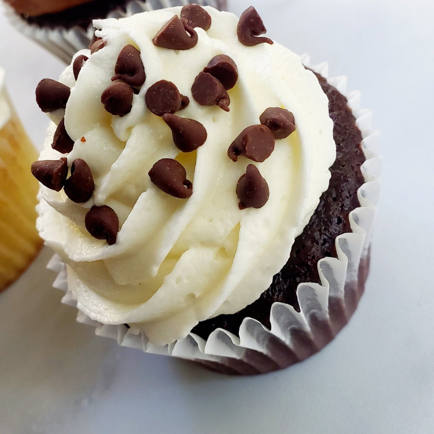 12 Count Cupcake Box - Elegant Impressions Bakery