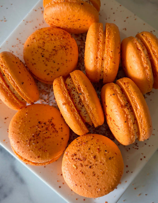 Signature Six Macarons